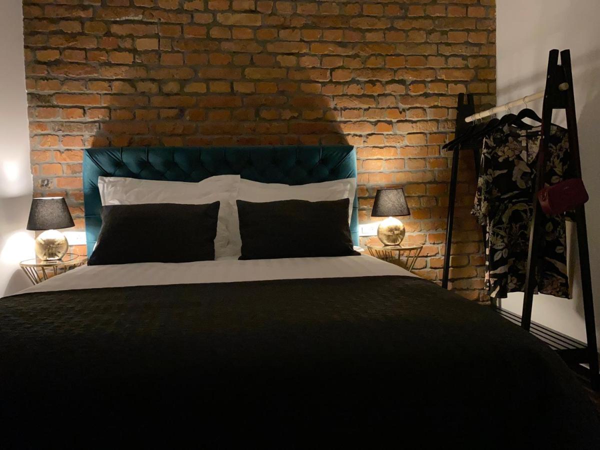 Brickwall Apartments Zagreb Ngoại thất bức ảnh