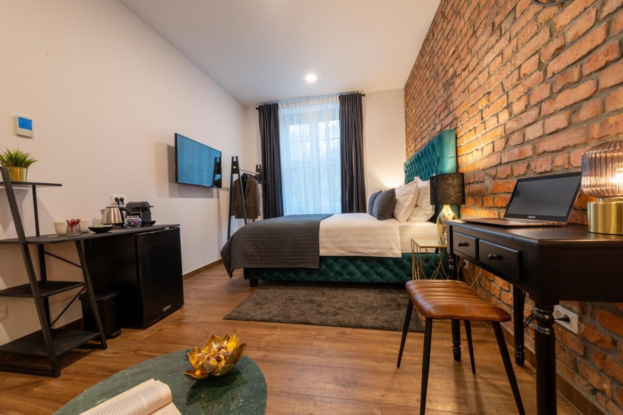 Brickwall Apartments Zagreb Ngoại thất bức ảnh